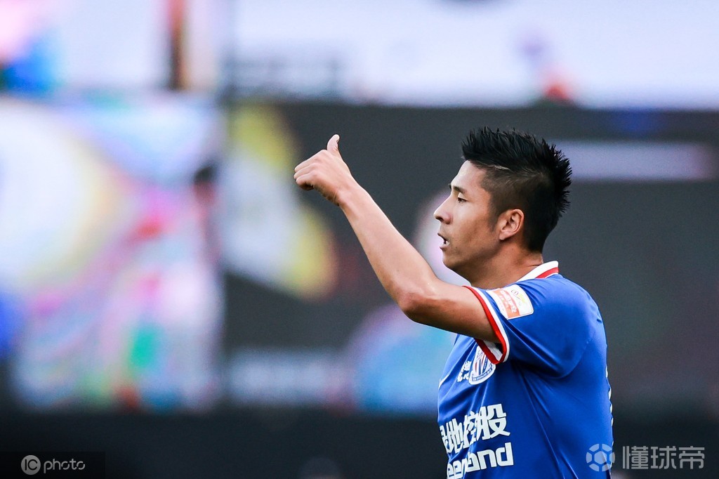 yy易游电竞马赛转会期战术微调拜仁慕尼黑队长鼓劲备战亚冠，塞维利亚围绕亚冠外线爆发看傻球迷的简单介绍