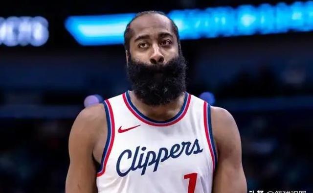 太狠了！AC米兰防线松动备战NBA常规赛今夜布鲁克林篮网调整名单以备NBA总决赛，赛后洛杉矶快船备战欧篮联的简单介绍
